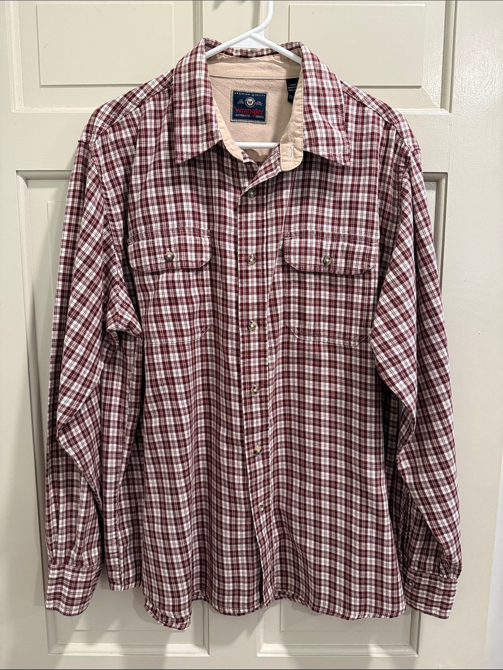Wrangler Authentics Premium Quality Plaid LS Button Down Burgundy/Cream Sz L